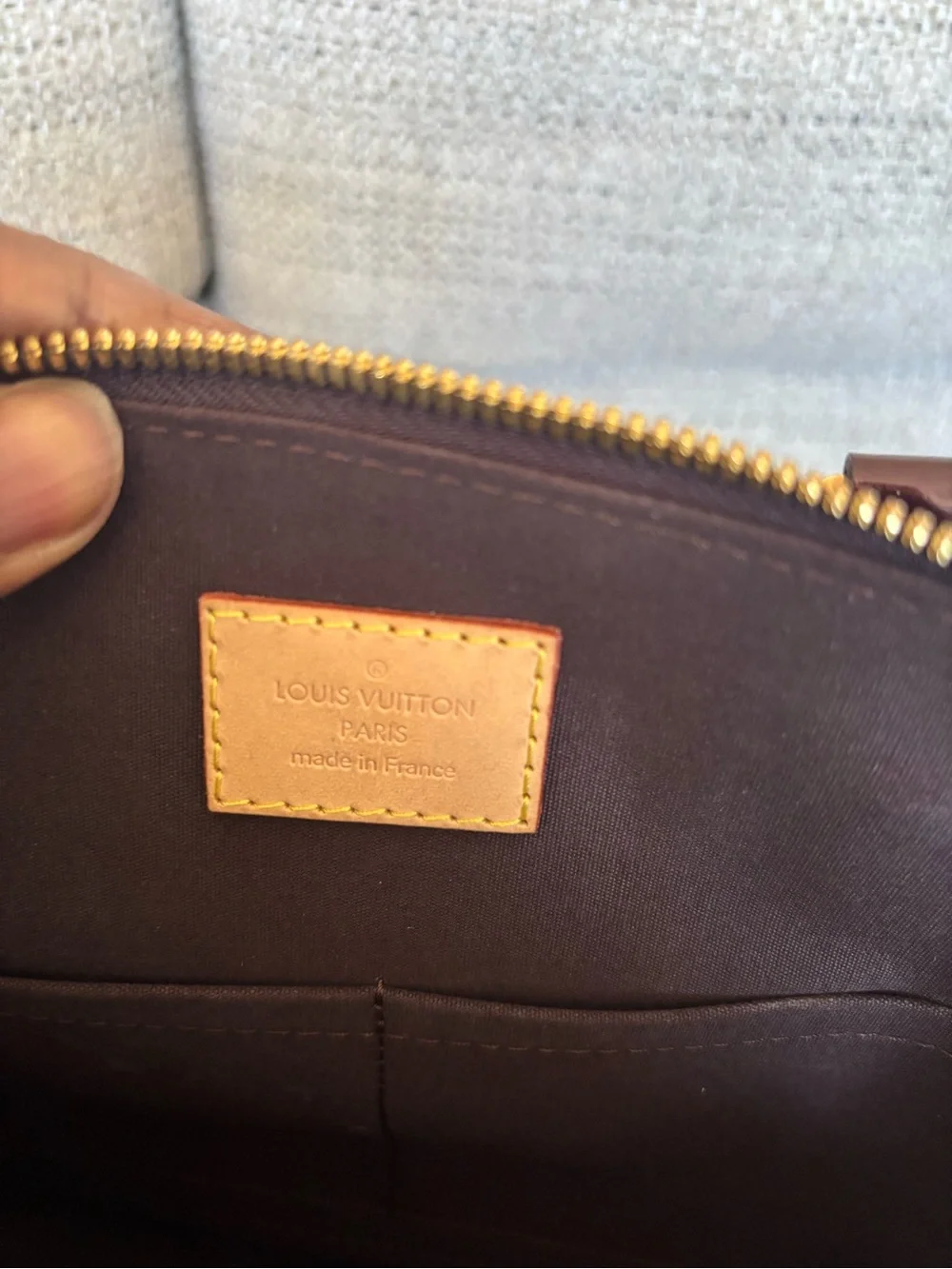 Louis Vuitton Vernis Alma in Amarante